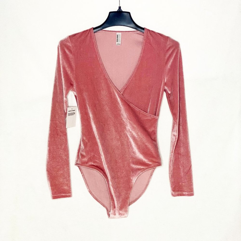 Size Small American Apparel Ladies Velvet Dusty Rose Bodysuit